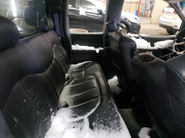 Photo 10 from auction – 2000 CHEVROLET 1500 SILVE with VIN 2GCEK19T8Y1308665
