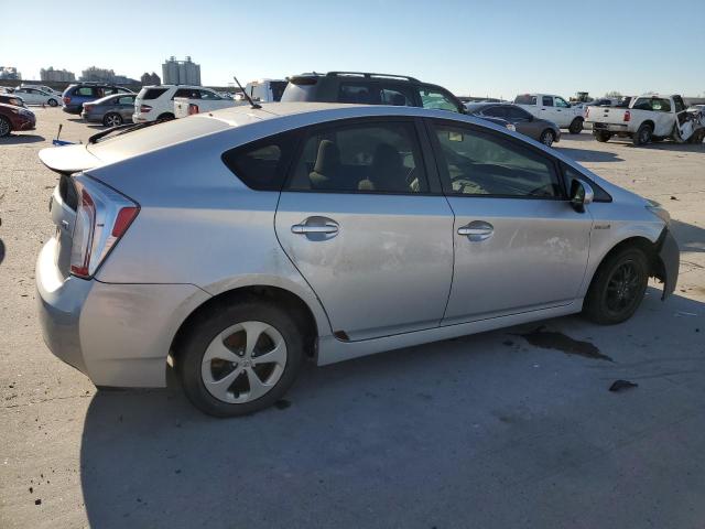Photo 3 from auction – 2013 TOYOTA PRIUS with VIN JTDKN3DU7D0338882