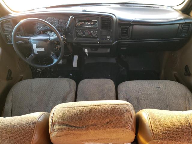Photo 8 from auction – 2000 CHEVROLET SILVERADO with VIN 2GCEC19V2Y1242595