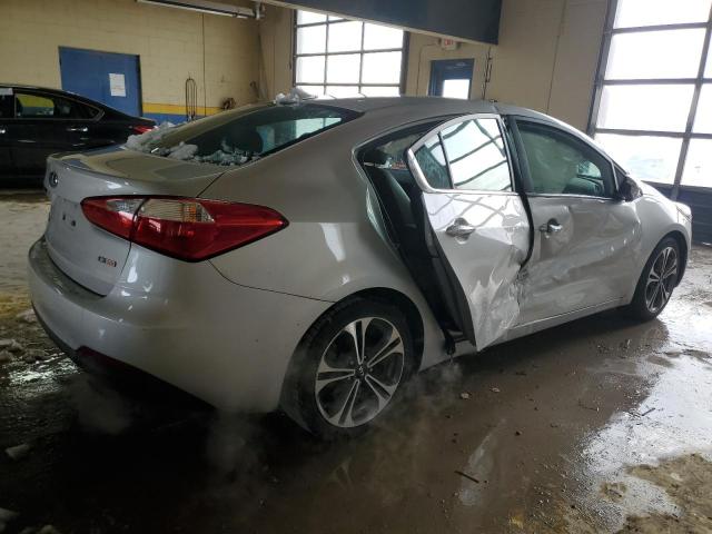 Photo 3 from auction – 2016 KIA FORTE EX with VIN KNAFZ4A85G5529675
