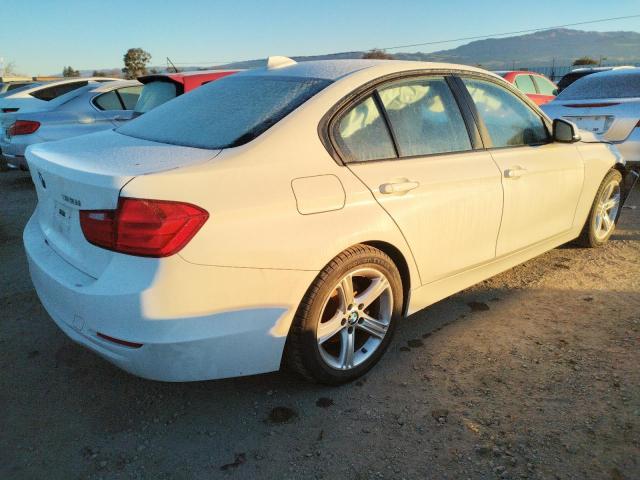 Photo 3 from auction – 2014 BMW 320 I with VIN WBA3B1C5XEP681056