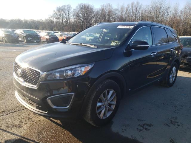 KIA SORENTO LX 2018 with VIN 5XYPGDA53JG419936 - Photo from auction