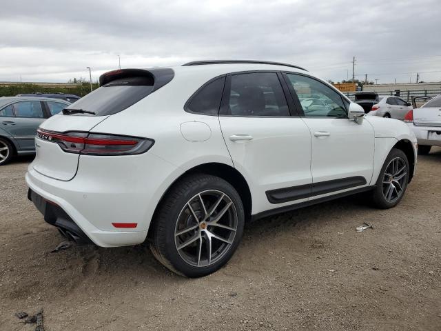 Photo 3 from auction – 2023 PORSCHE MACAN BASE with VIN WP1AA2A57PLB01146