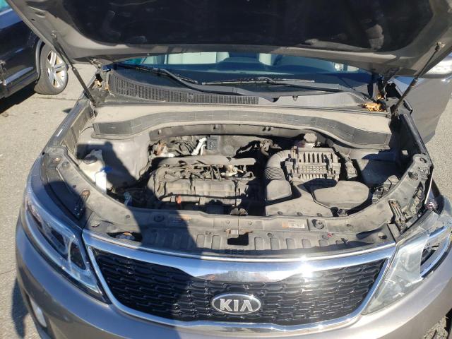 Photo 12 from auction – 2015 KIA SORENTO LX with VIN 5XYKTDA66FG656376