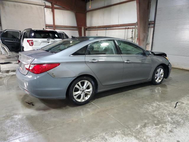 Photo 3 from auction – 2013 HYUNDAI SONATA SE with VIN 5NPEC4AC5DH696456