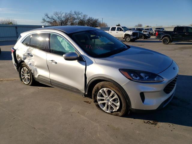 Photo 4 from auction – 2020 FORD ESCAPE SE with VIN 1FMCU9G65LUB24838