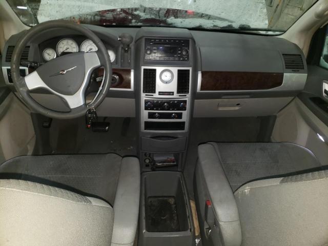 Photo 8 from auction – 2010 CHRYSLER TOWN & COU with VIN 2A4RR5D19AR212586
