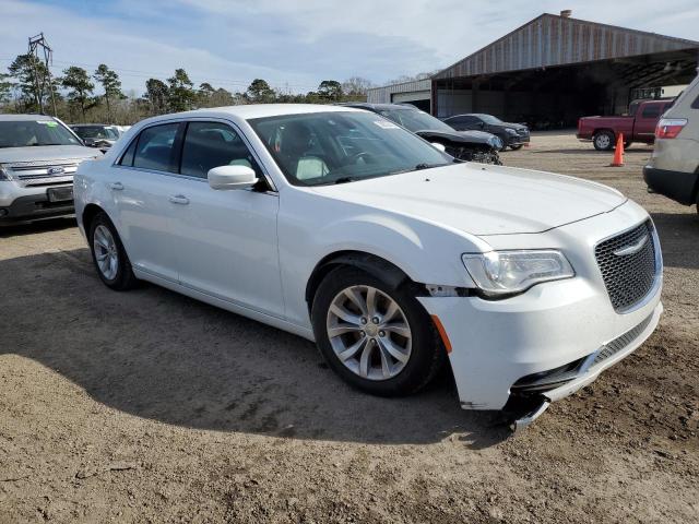 Photo 4 from auction – 2015 CHRYSLER 300 LIMITE with VIN 2C3CCAAG7FH921999