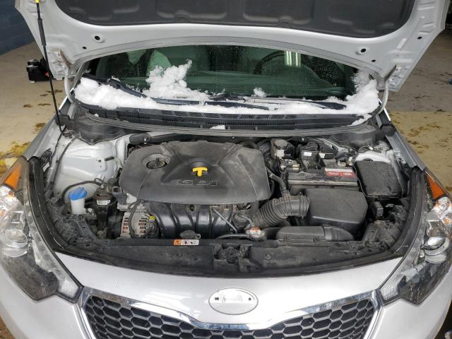 Photo 11 from auction – 2016 KIA FORTE EX with VIN KNAFZ4A85G5529675