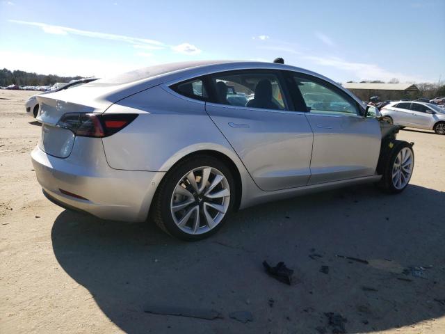 Photo 3 from auction – 2018 TESLA MODEL 3 with VIN 5YJ3E1EA6JF020214