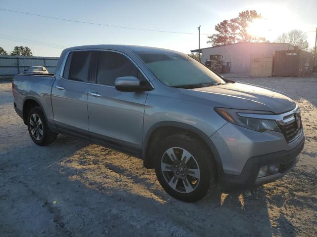 Photo 4 from auction – 2017 HONDA RIDGELINE with VIN 5FPYK3F76HB028005