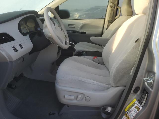 Photo 7 from auction – 2012 TOYOTA SIENNA LE with VIN 5TDKK3DC6CS225274