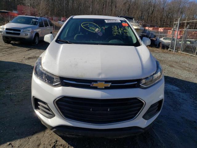 Photo 5 from auction – 2017 CHEVROLET TRAX LS with VIN 3GNCJKSB4HL241540