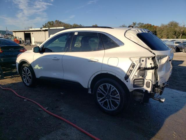 Photo 2 from auction – 2020 FORD ESCAPE SEL with VIN 1FMCU0H63LUB45309