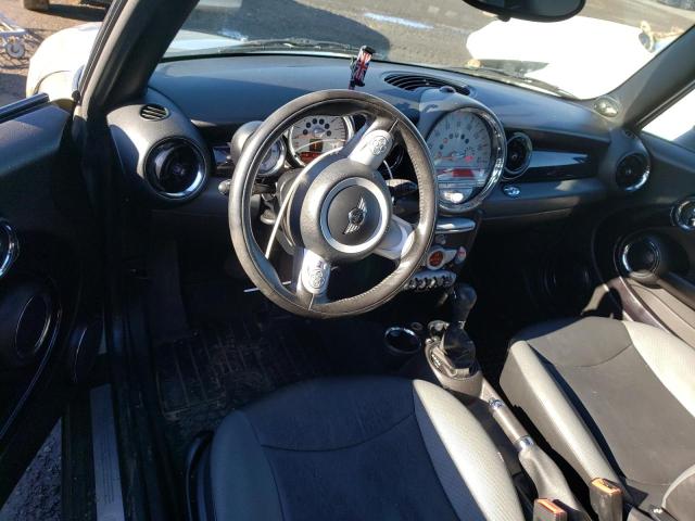 Photo 8 from auction – 2010 MINI COOPER with VIN WMWMR3C56ATU98587