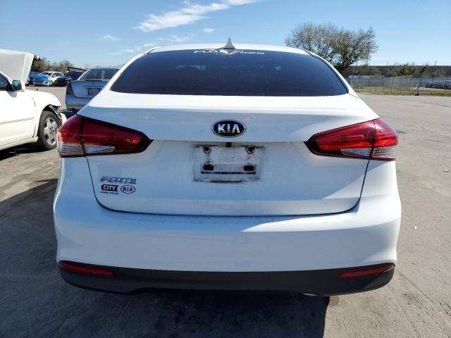 Photo 6 from auction – 2017 KIA FORTE LX with VIN 3KPFK4A71HE119332
