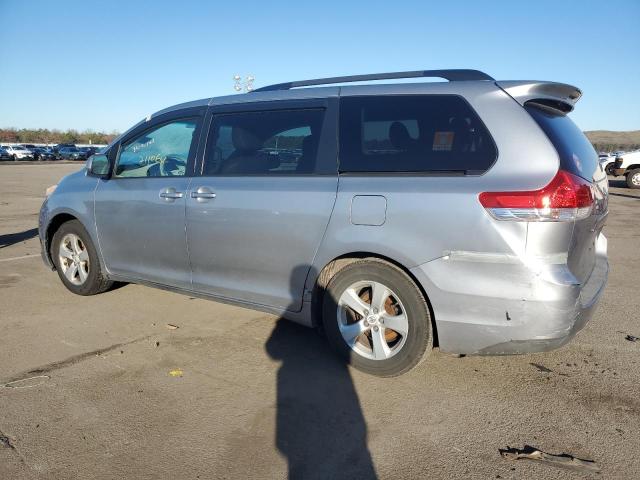 Photo 2 from auction – 2011 TOYOTA SIENNA LE with VIN 5TDKK3DC1BS123105