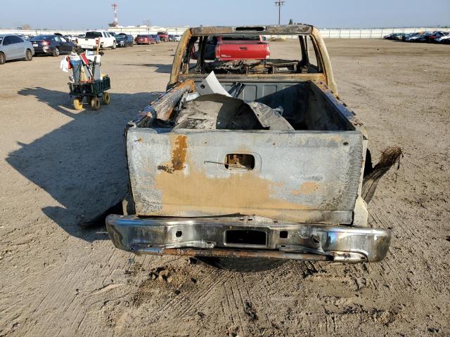 Photo 6 from auction – 2000 CHEVROLET SILVERADO with VIN 1GCEC19T6YZ315165