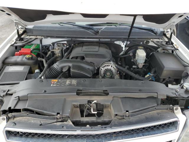 Photo 12 from auction – 2011 CHEVROLET SUBURBAN C with VIN 1GNSCJE02BR300546