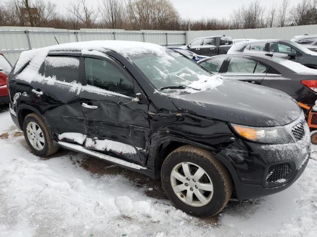 Photo 4 from auction – 2013 KIA SORENTO LX with VIN 5XYKT3A13DG336931
