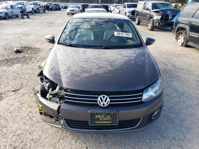 Photo 5 from auction – 2012 VOLKSWAGEN EOS KOMFOR with VIN WVWBW7AH4CV020831