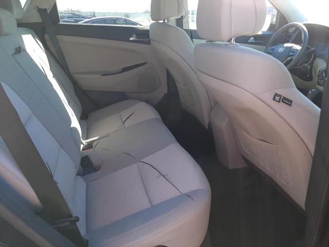 Photo 11 from auction – 2017 HYUNDAI TUCSON LIM with VIN KM8J3CA40HU397417