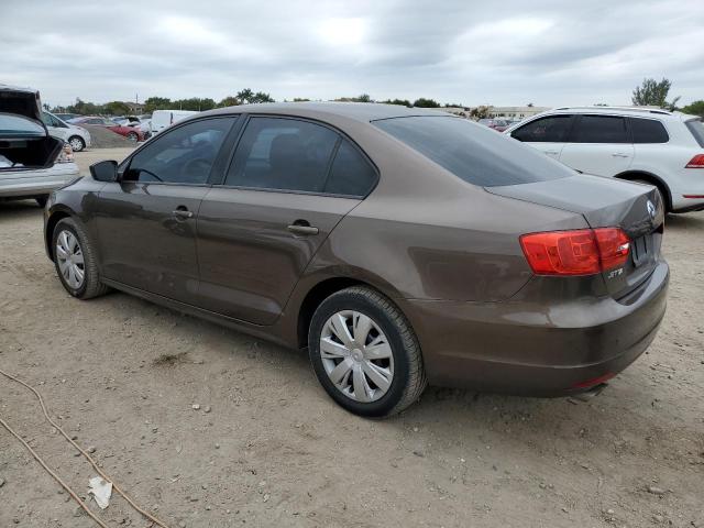 Photo 2 from auction – 2013 VOLKSWAGEN JETTA BASE with VIN 3VW2K7AJ6DM215546