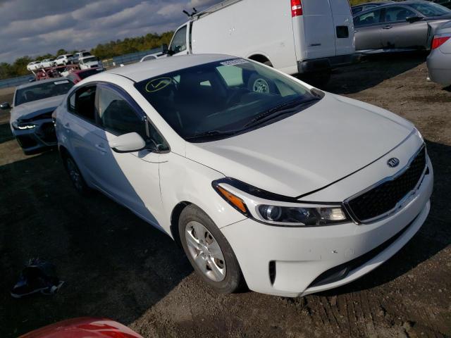 Photo 4 from auction – 2017 KIA FORTE LX with VIN 3KPFK4A75HE081314
