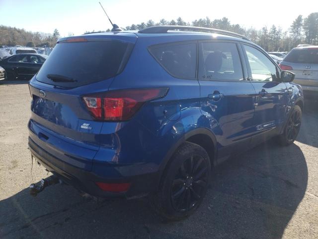 Photo 3 from auction – 2019 FORD ESCAPE SE with VIN 1FMCU9GD8KUB17735