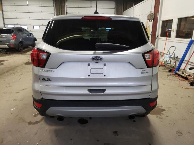 Photo 6 from auction – 2019 FORD ESCAPE SE with VIN 1FMCU9GD7KUA41716