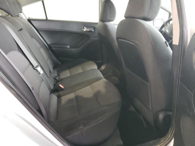 Photo 10 from auction – 2015 KIA FORTE LX with VIN KNAFX4A68F5311782