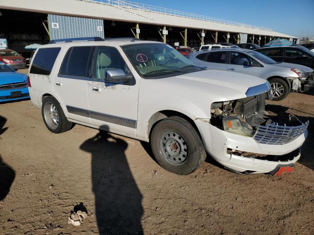 Photo 4 from auction – 2011 LINCOLN NAVIGATOR with VIN 5LMJJ2H59BEJ02070