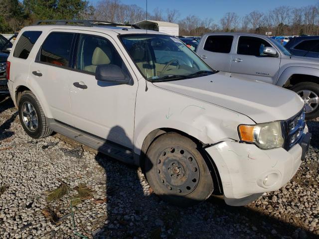 Photo 4 from auction – 2010 FORD ESCAPE XLT with VIN 1FMCU0DG7AKA11149