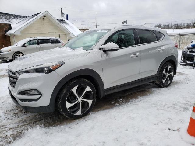 HYUNDAI TUCSON LIM 2016 with VIN KM8J33A28GU211474 - Photo from auction