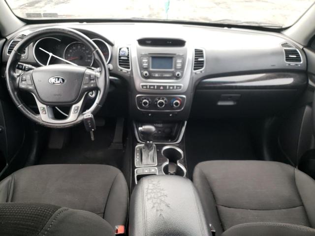 Photo 8 from auction – 2015 KIA SORENTO LX with VIN 5XYKTCA64FG607185