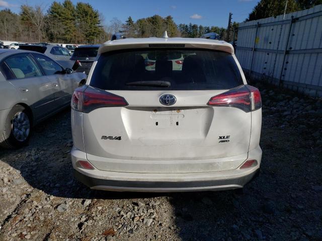 Photo 6 from auction – 2018 TOYOTA RAV4 ADVEN with VIN JTMRFREV3JD225487