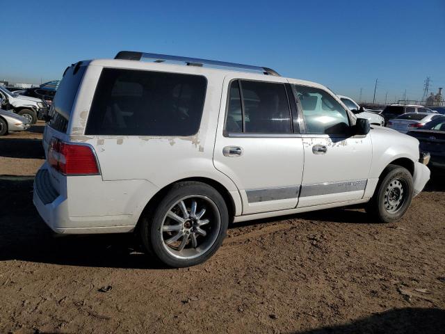 Photo 3 from auction – 2011 LINCOLN NAVIGATOR with VIN 5LMJJ2H59BEJ02070