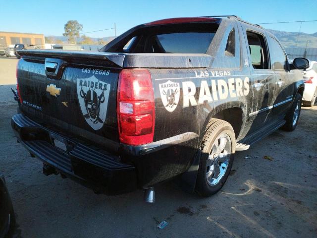 Photo 3 from auction – 2013 CHEVROLET AVALANCHE with VIN 3GNTKGE71DG117729