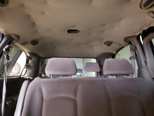 Photo 10 from auction – 2002 DODGE GRAND CARA with VIN 2B4GP44322R743948