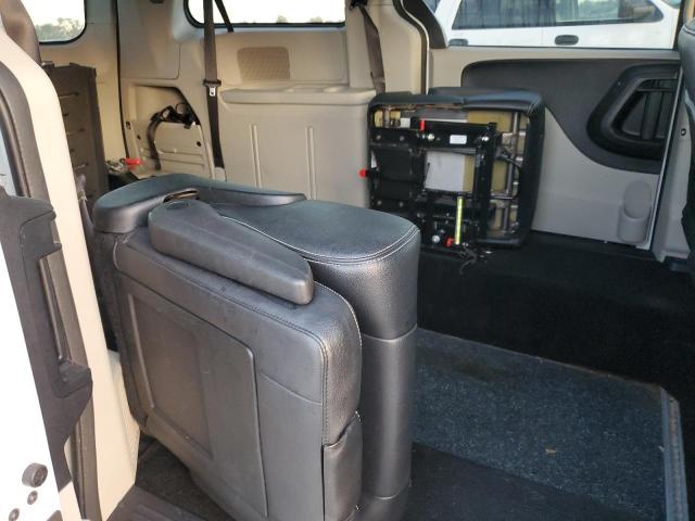 Photo 11 from auction – 2018 DODGE GRAND CARA with VIN 2C4RDGCGXJR214790