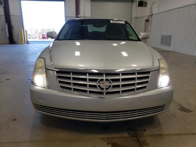 Photo 5 from auction – 2011 CADILLAC DTS PREMIU with VIN 1G6KH5E63BU108140