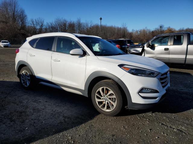 Photo 4 from auction – 2017 HYUNDAI TUCSON LIM with VIN KM8J3CA45HU291870