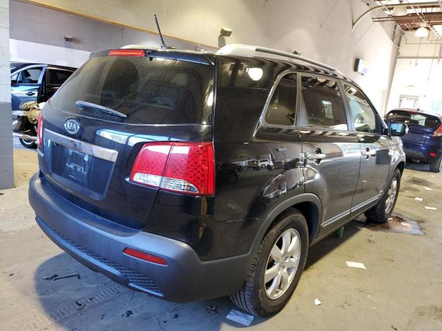 Photo 3 from auction – 2013 KIA SORENTO LX with VIN 5XYKTDA62DG312007