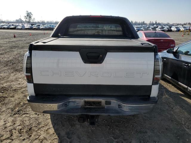 Photo 6 from auction – 2004 CHEVROLET AVALANCHE with VIN 3GNEC12T54G252197