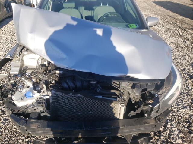 Photo 11 from auction – 2017 KIA FORTE LX with VIN 3KPFL4A72HE041690