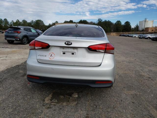 Photo 6 from auction – 2017 KIA FORTE LX with VIN 3KPFK4A74HE061538