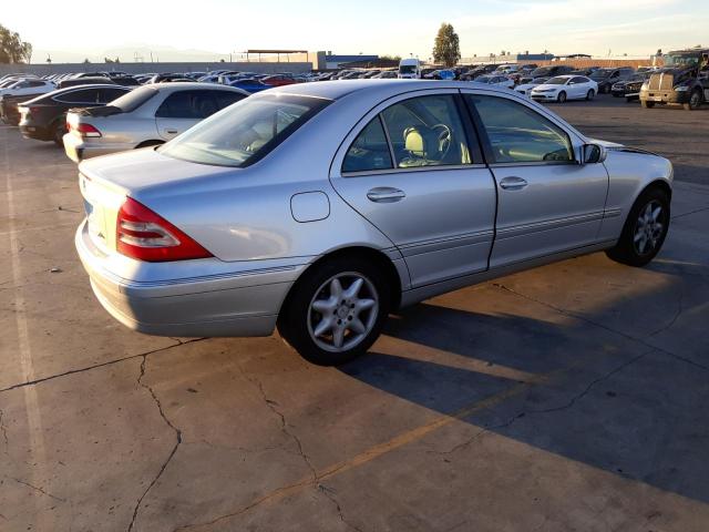 Photo 3 from auction – 2003 MERCEDES-BENZ C 320 with VIN WDBRF64J03F429943