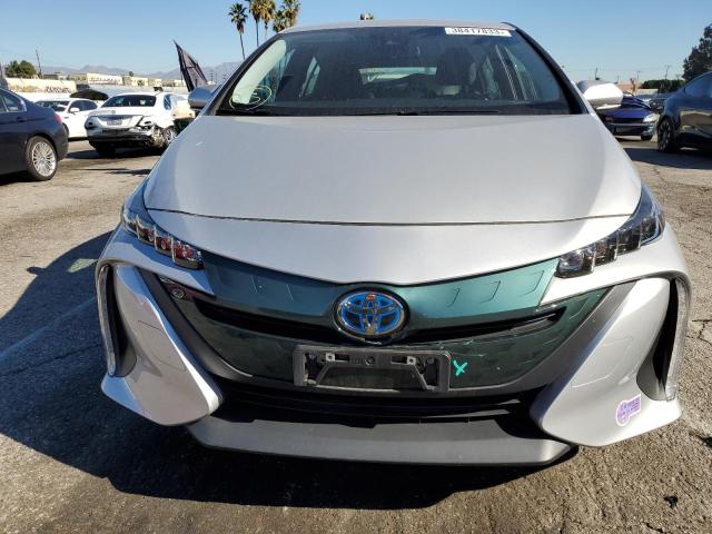 Photo 5 from auction – 2019 TOYOTA PRIUS PRIM with VIN JTDKARFP8K3114036