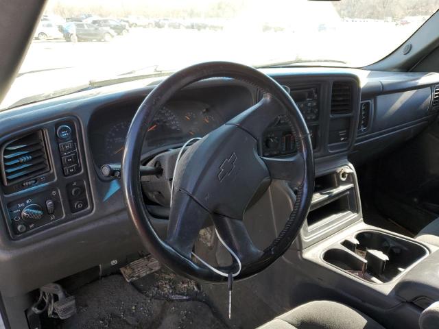 Photo 8 from auction – 2003 CHEVROLET SILVERADO with VIN 1GCEK19T13E218409