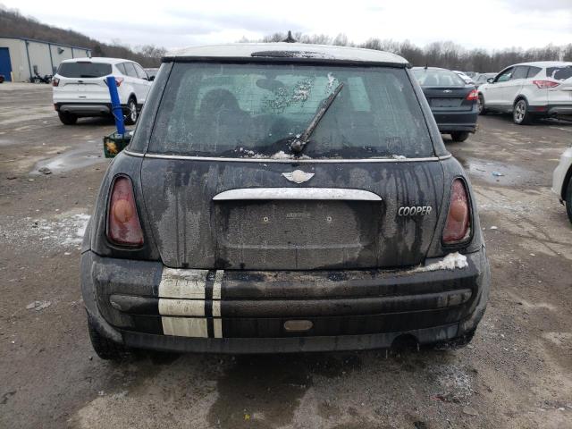 Photo 6 from auction – 2004 MINI COOPER with VIN WMWRC33434TJ55920